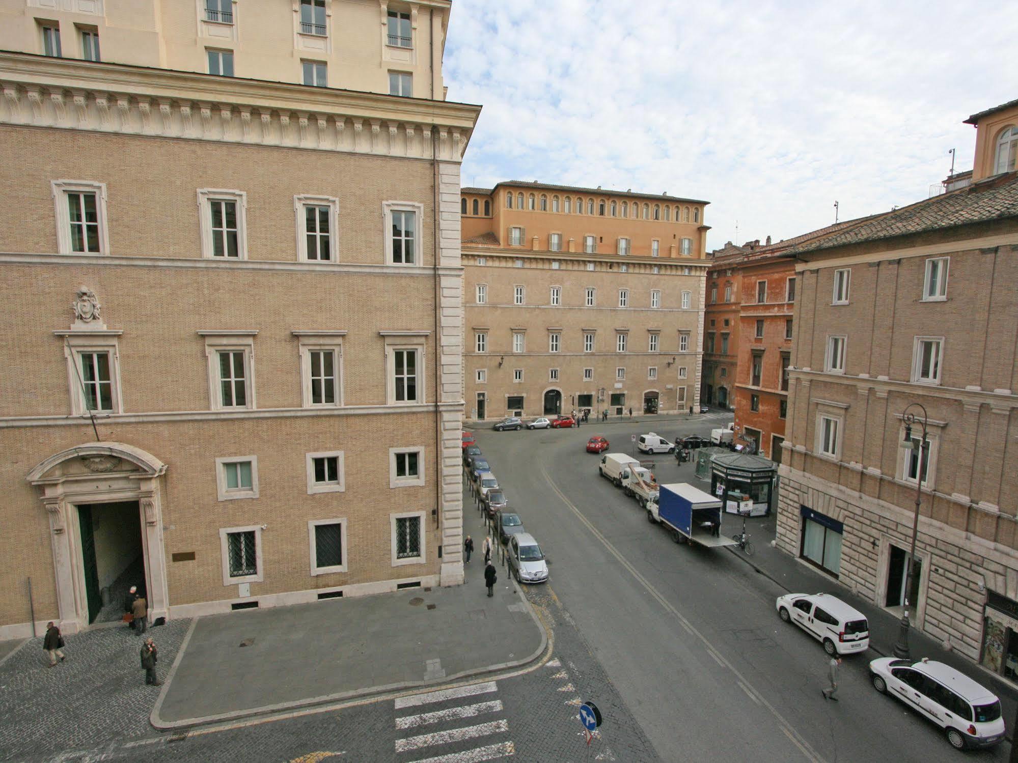 Апартаменты Casa Navona Рим Экстерьер фото